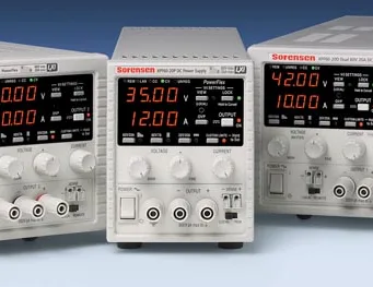 Fuente de alimentación con tensión flexible