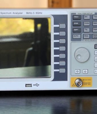 Analizadores de espectro con TFT LCD de 8,4”