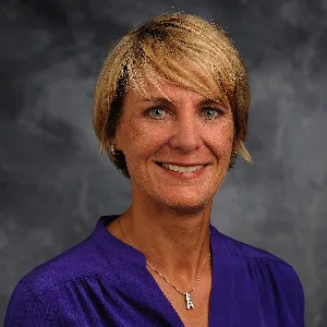 Tektronix nombra presidenta a Tami Newcombe