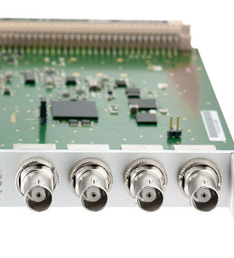 Módulo programable de E/S para señales de 10 MHz