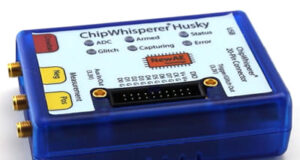 Analizador de potencia y detector de fallos de inyección ChipWhisperer-Husky